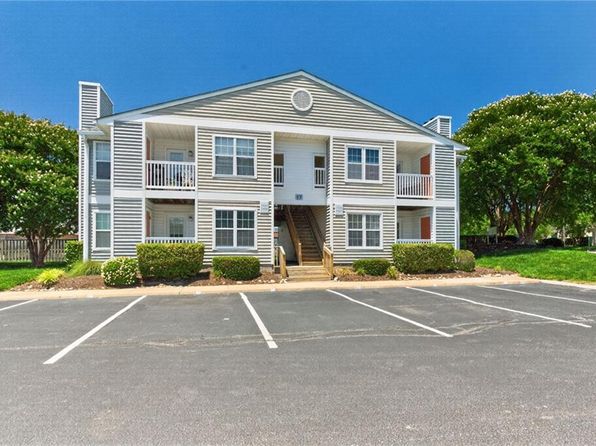 1802 Chantilly Ct, Virginia Beach, VA 23451
