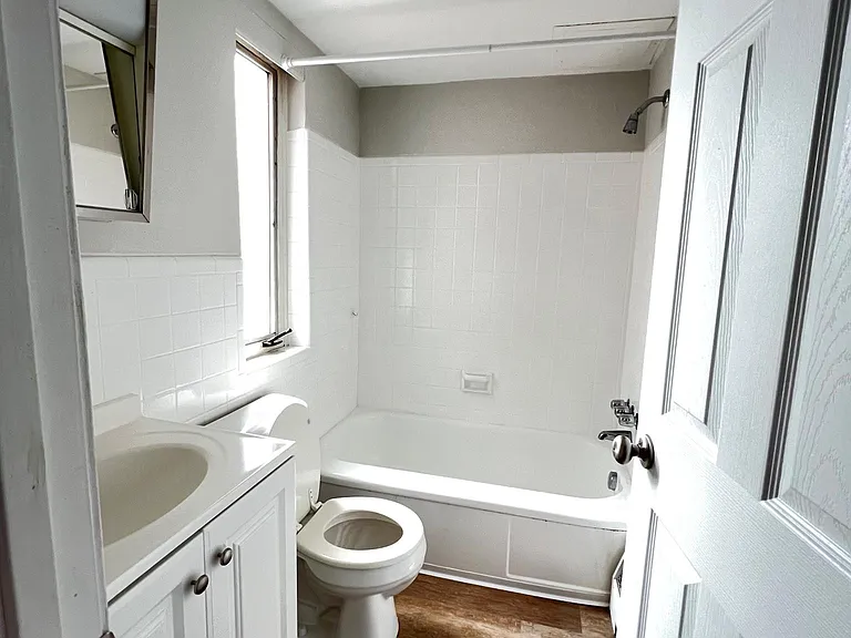 1188 Far Hills Dr #23 — Photo 4