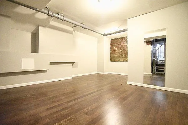 Rented by Bruma Realty LLC | media 13