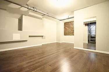 Rented by Bruma Realty LLC