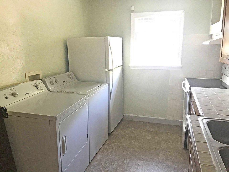 1st image of 138 King Ave