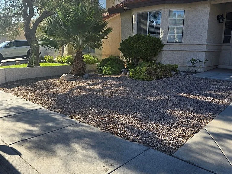 8641 Toscana Ln — Photo 3