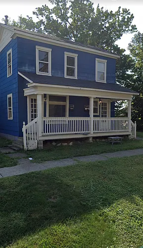 1488 Lancaster Ave Photo 1