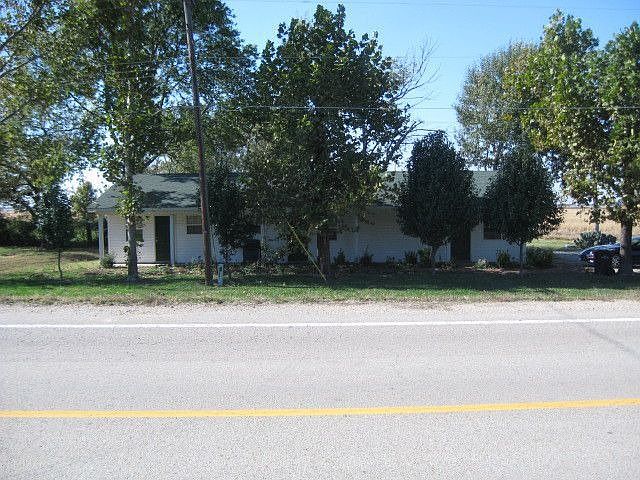 1st image of 407 Highway 63 N