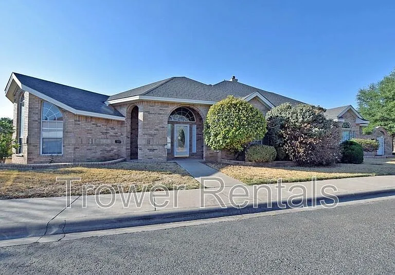 26 Dolores Ct — Photo 1