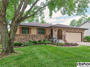 5906 S 155th St, Omaha, NE 68137