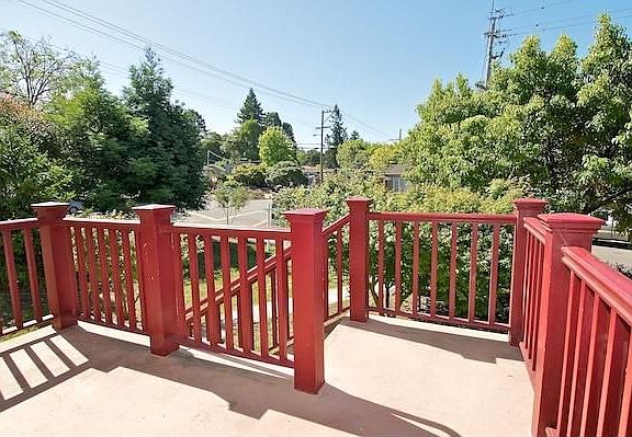 3rd image of 1849 Sonoma Ave
