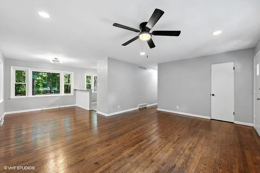 6906 Birch Ave — Photo 4