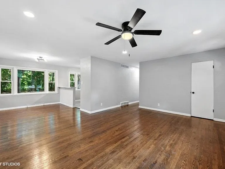 6906 Birch Ave — Photo 4