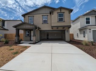 736 Athena Dr, Merced, CA 95348