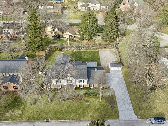 3rd image of 713 Murrell Dr