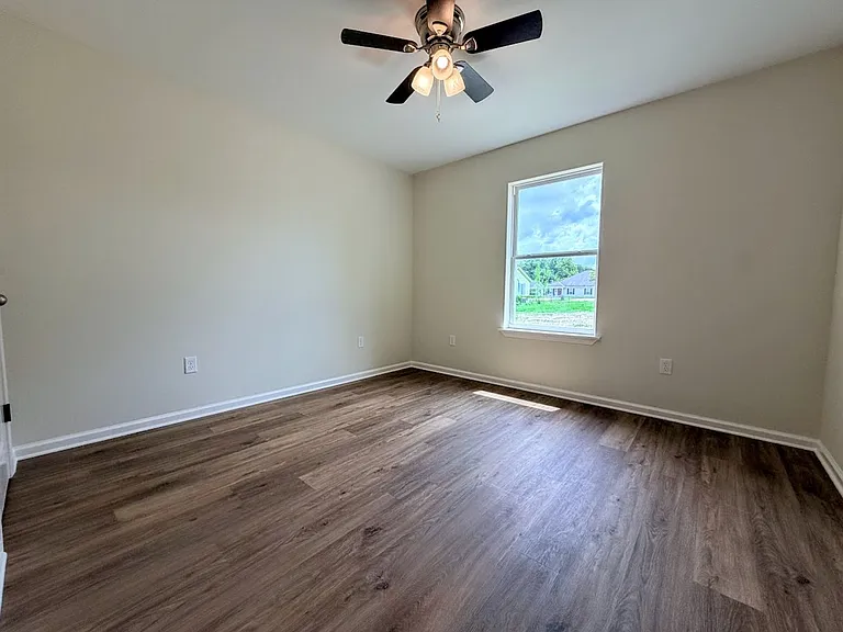 3715 Common St — Photo 13