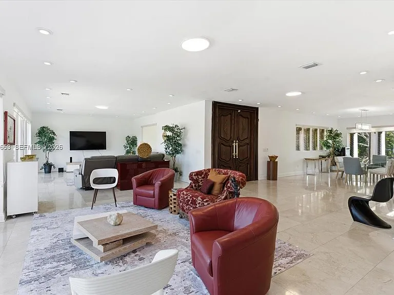 1249 Biscaya Dr — Photo 18