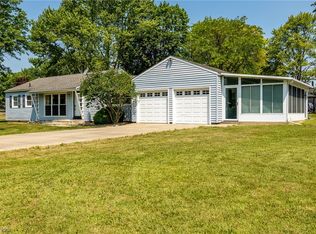 404 Berkshire Rd, Elyria, OH 44035
