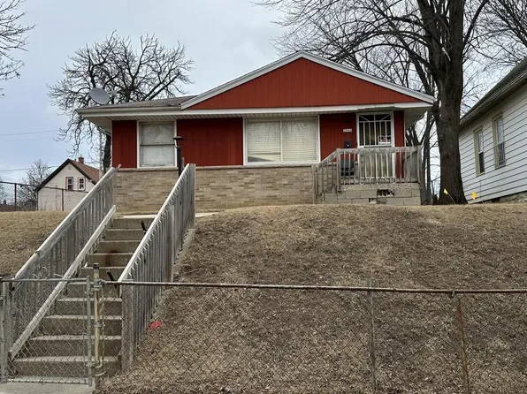 3266 North 22nd STREET, Milwaukee, WI 53206