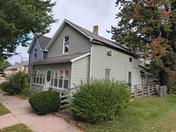 904 S 2nd St, Elkhart, IN 46516