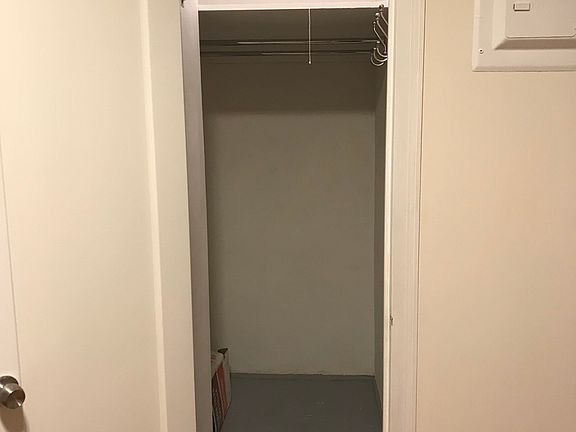 4th image of 314 E 41st St APT 306B