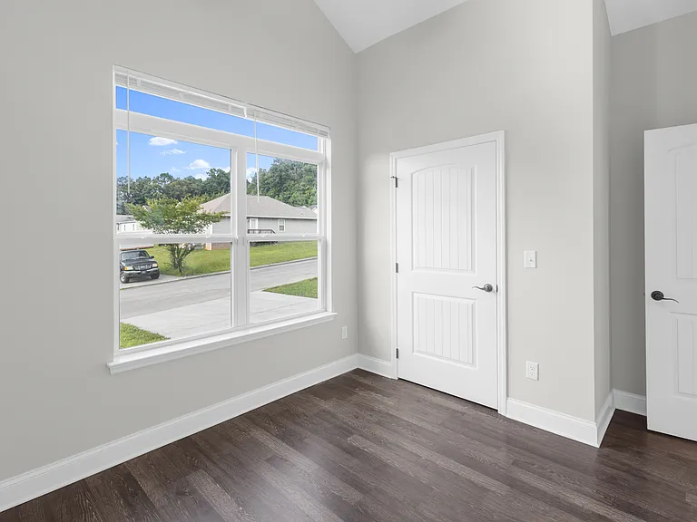 1610 Southern Heights Cir SE — Photo 14
