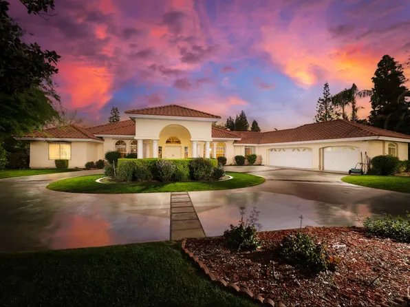 7301 Calle Sagrada, Bakersfield, CA 93309