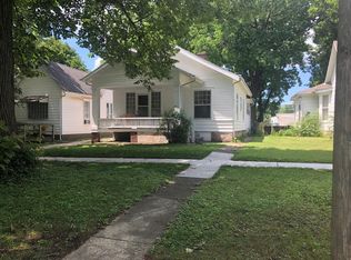 1819 S 7th St, Springfield, IL 62703