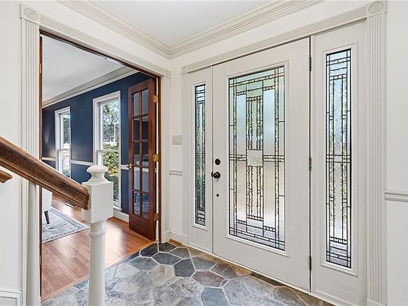 3rd image of 3756 Ridge Rd SE