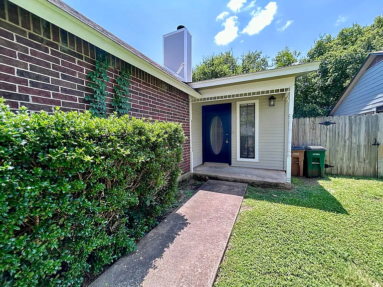 9212 Kempler Dr — Photo 17