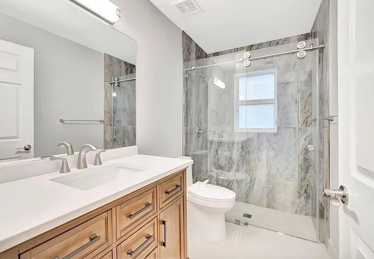 22687 Royal Crown Ter E — Photo 15