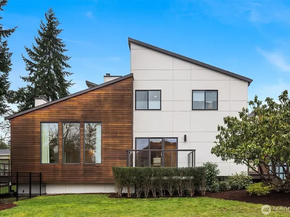 12311 87th Court NE, Kirkland, WA 98034