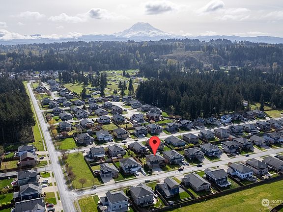 5th image of 23627 78th Avenue Ct E