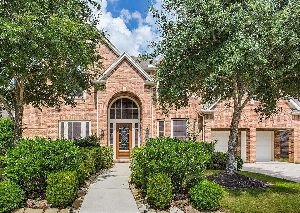 2nd image of 7723 Ehrhardt Ln