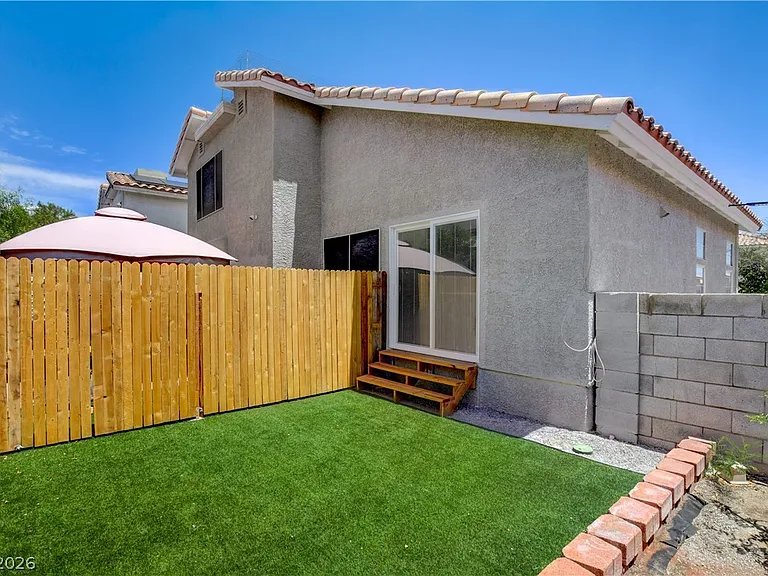 3557 Sedwick Dr — Photo 50