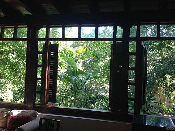 Casa Blanca Gardens