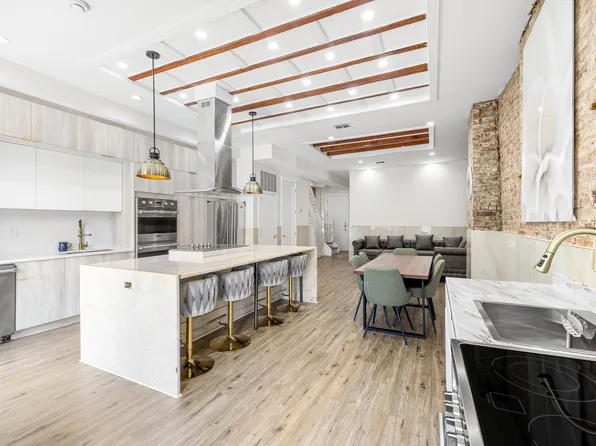 294 Albany Avenue image 4 of 10