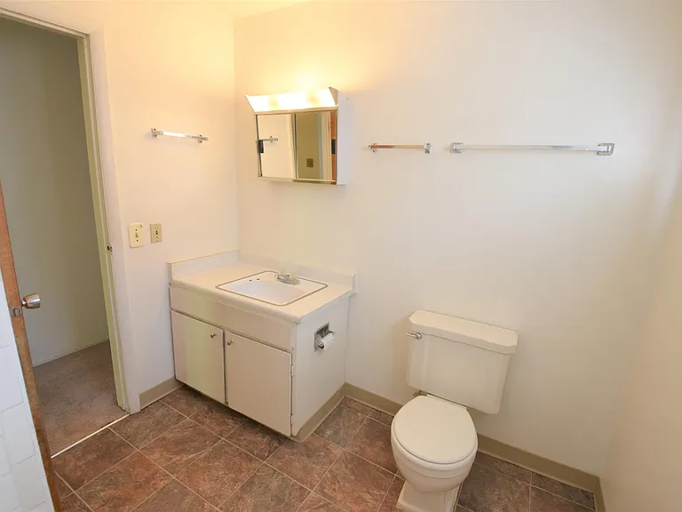 3150 Madison Ave — Photo 9