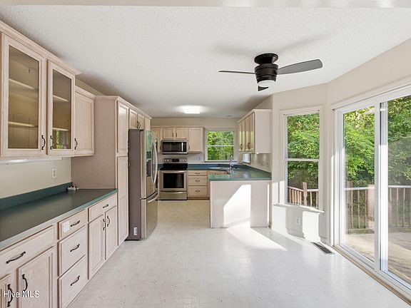 5th image of 1707 Caracara Drive