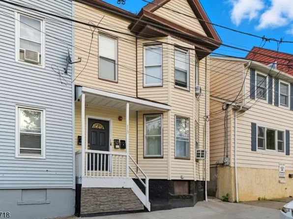 113 Turner St, Paterson City, NJ 07501