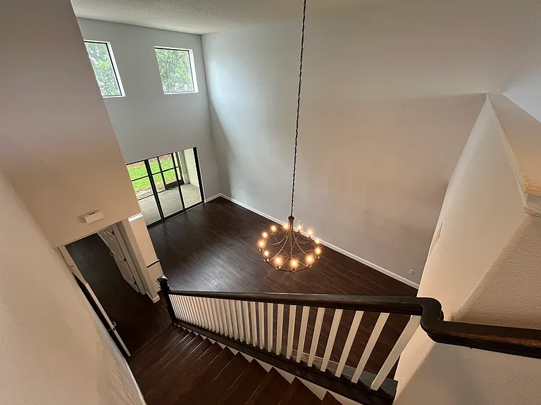 2515 Silverback Ct — Photo 2