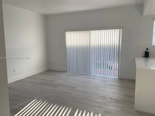 5245 NW 112th Ave — Photo 7