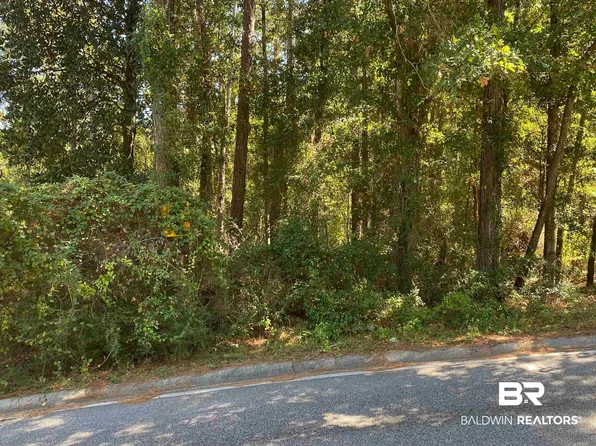 239 Bay View Dr, Daphne, AL 36526