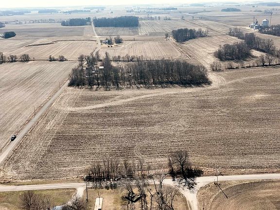 4th image of 600 S Rd