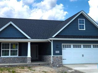 15014 Stonebridge Ln, Perrysburg, OH