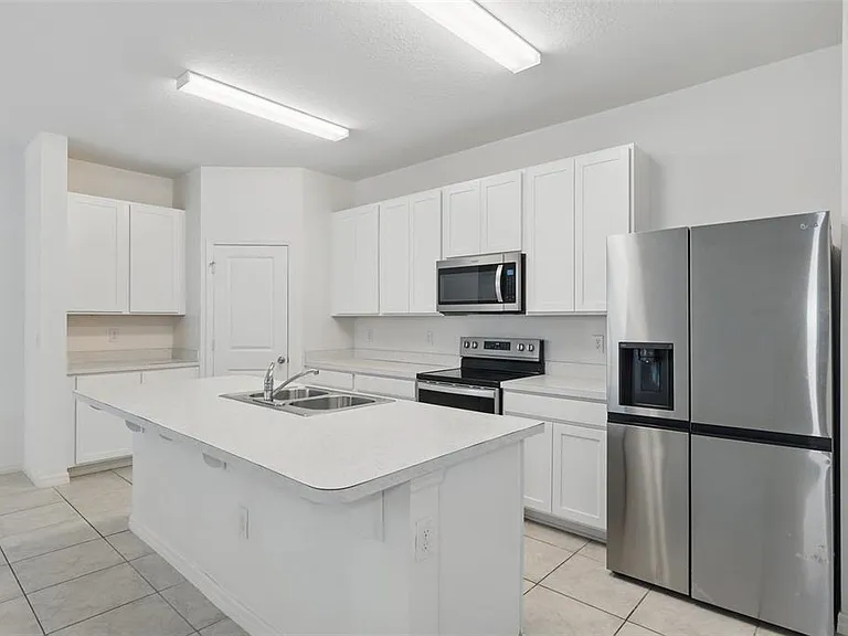 1187 Papaya Cir — Photo 13