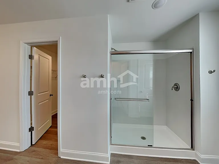 1015 Bevington Dr — Photo 11
