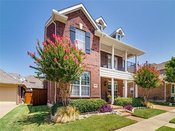 4th image of 4658 Shamrock Dr