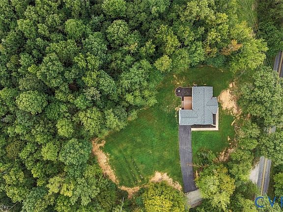 5th image of 1100 Greenes Corner Rd
