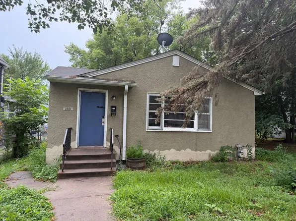 988 Fremont Ave, Saint Paul, MN 55106