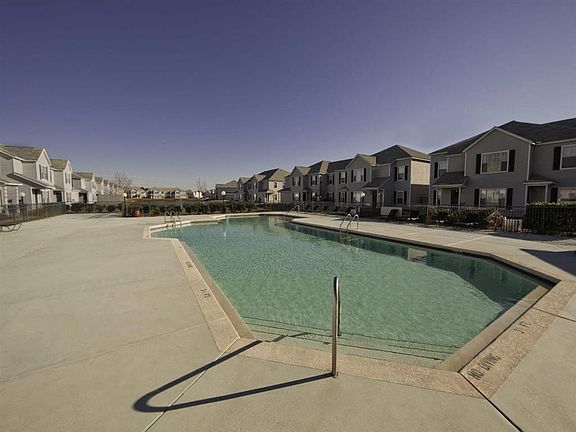 2nd image of 150 Tiger Lily Dr #3569424
