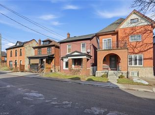 24 Florence St, Hamilton, ON L8R 1W4
