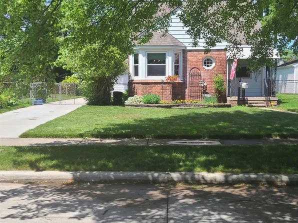 9983 Cardwell St, Livonia, MI 48150