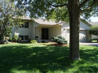 4328 Hamilton Dr, Eagan, MN 55123